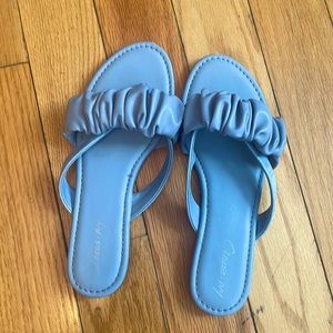 Circus NY size 9.5 sandals